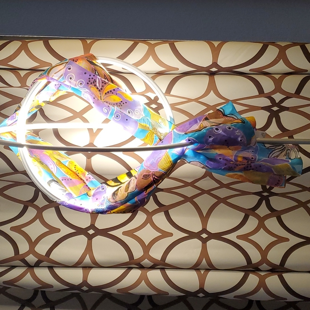 Light weight scarf